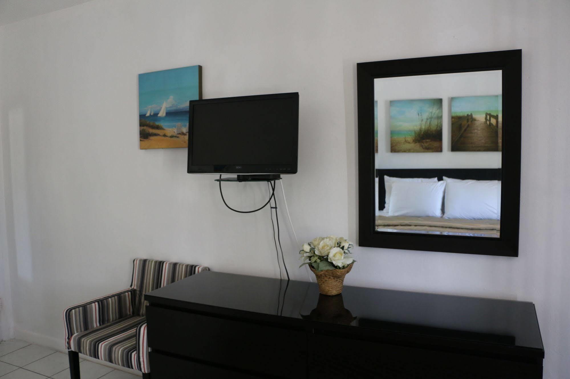 Breakaway Inn Guest House Lauderdale-by-the-Sea Dış mekan fotoğraf